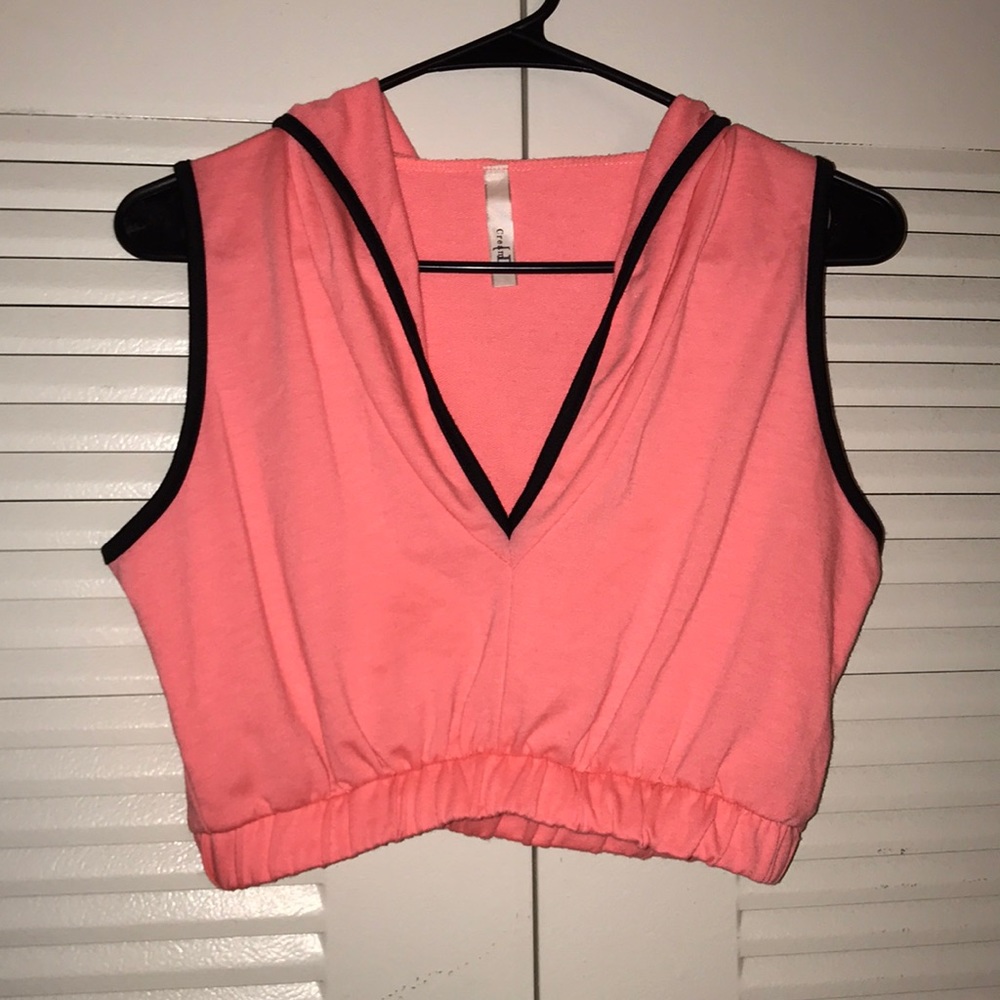Crop top